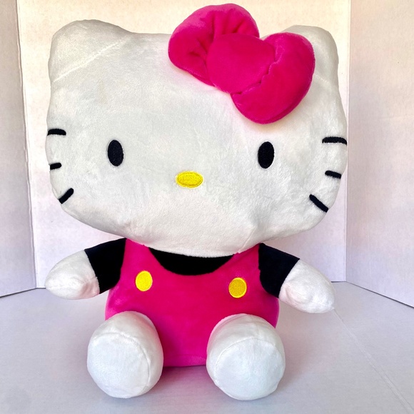 Hello Kitty Plush Backpack - Picture 1 of 11